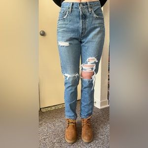 Levi’s distressed 501’s skinny/straight jeans size 30” waist w/ 27” inseam.